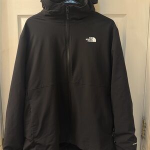 The North Face Women’s Black Softshell Jacket with Hood